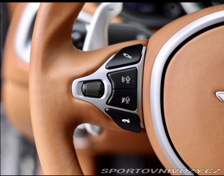 Aston Martin DB11 4.0 V8 2019