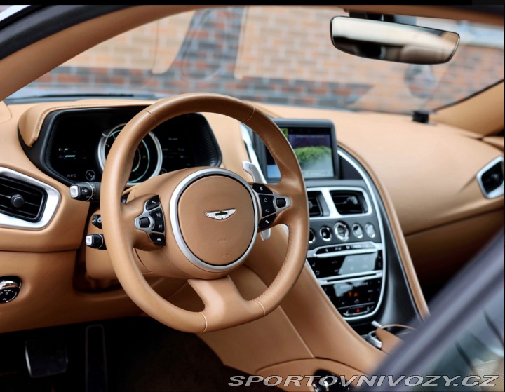 Aston Martin DB11 4.0 V8 2019