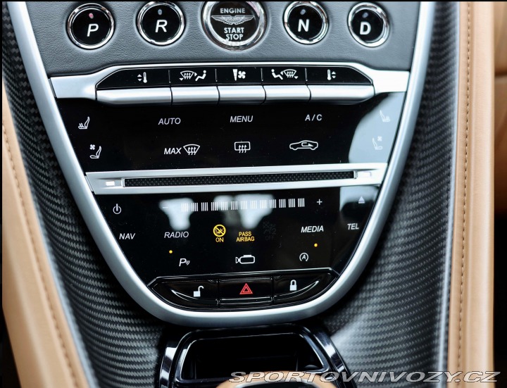 Aston Martin DB11 4.0 V8 2019