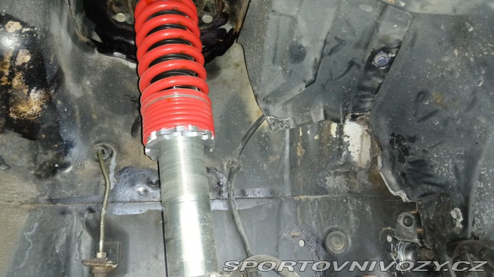 Mitsubishi Lancer EVO 7 JDM LHD pěkné 2001