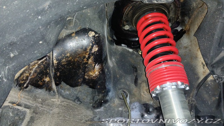 Mitsubishi Lancer EVO 7 JDM LHD pěkné 2001