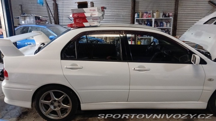 Mitsubishi Lancer EVO 7 JDM LHD pěkné bez koroz 2001