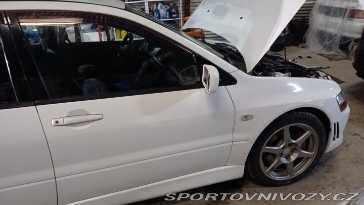 Mitsubishi Lancer EVO 7 JDM LHD pěkné bez koroz 2001
