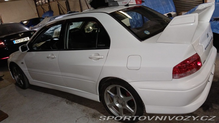 Mitsubishi Lancer EVO 7 JDM LHD pěkné 2001