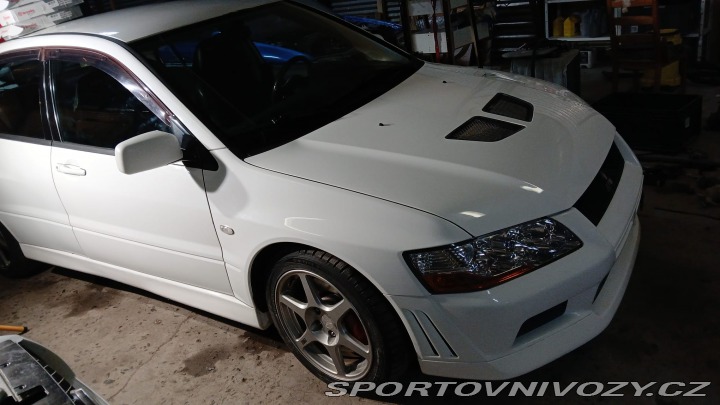 Mitsubishi Lancer EVO 7 JDM LHD pěkné bez koroz 2001