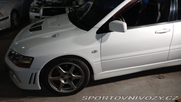 Mitsubishi Lancer EVO 7 JDM LHD pěkné bez koroz 2001