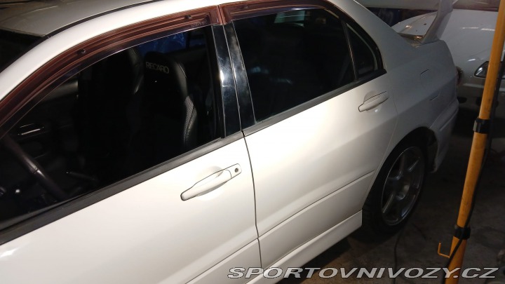 Mitsubishi Lancer EVO 7 JDM LHD pěkné 2001