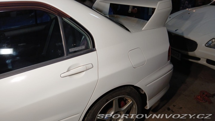 Mitsubishi Lancer EVO 7 JDM LHD pěkné bez koroz 2001
