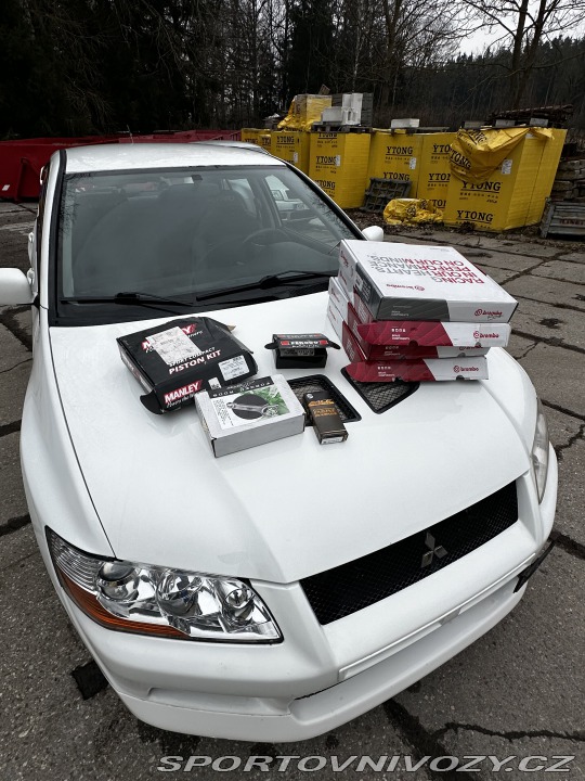 Mitsubishi Lancer EVO 7 JDM LHD pěkné 2001