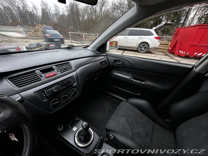 Mitsubishi Lancer EVO 7 JDM LHD pěkné bez koroz 2001