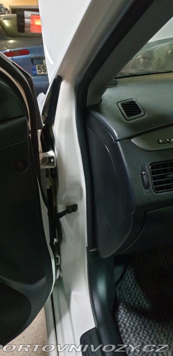 Mitsubishi Lancer EVO 7 JDM LHD pěkné 2001