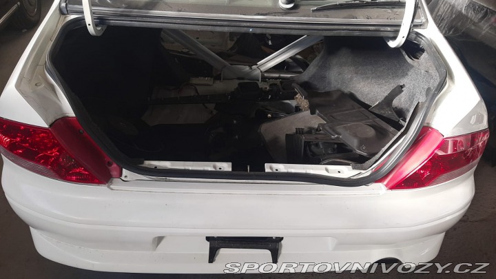 Mitsubishi Lancer EVO 7 JDM LHD pěkné 2001