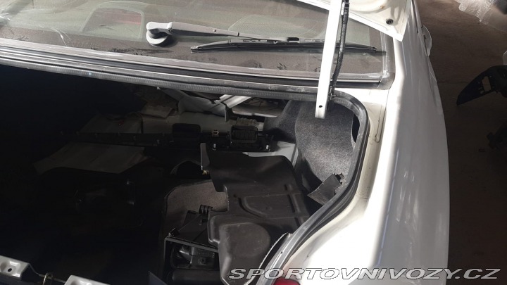Mitsubishi Lancer EVO 7 JDM LHD pěkné bez koroz 2001
