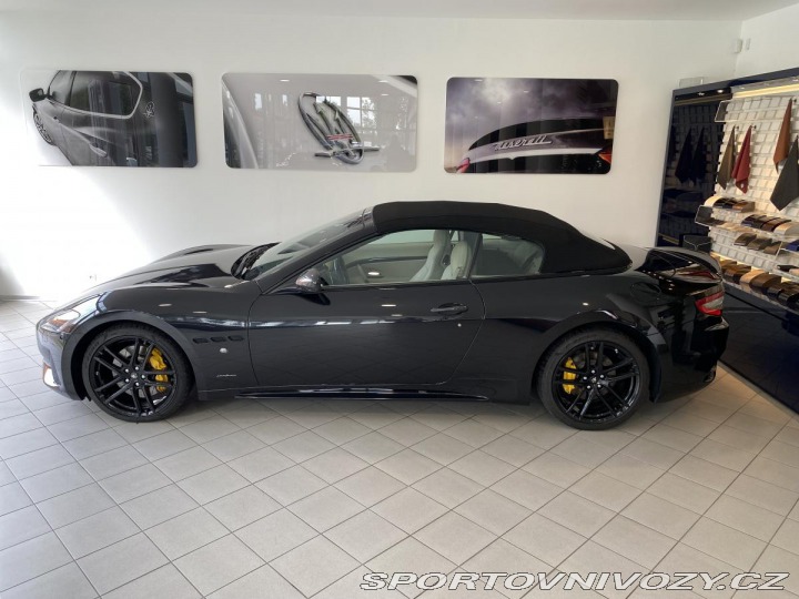 Maserati GranCabrio Sport V8 338kW MC Sport C 2019