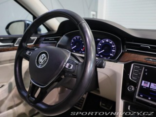 Volkswagen Ostatní modely Passat 2.0TSI Highline 4M DSG 2017