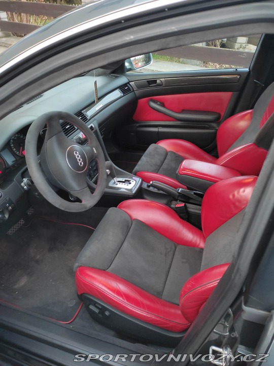 Audi RS6 Osobní 2003
