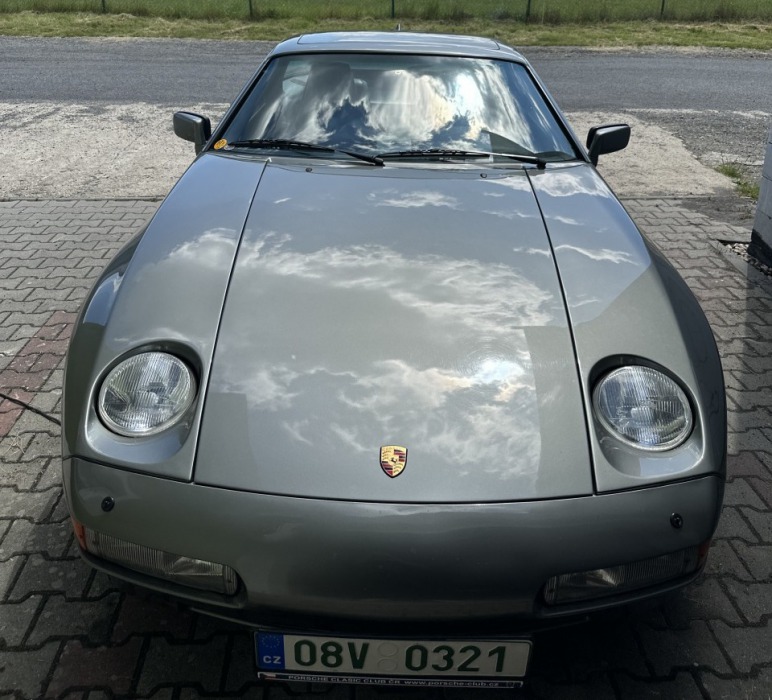 Porsche 928 S4 V8 32V