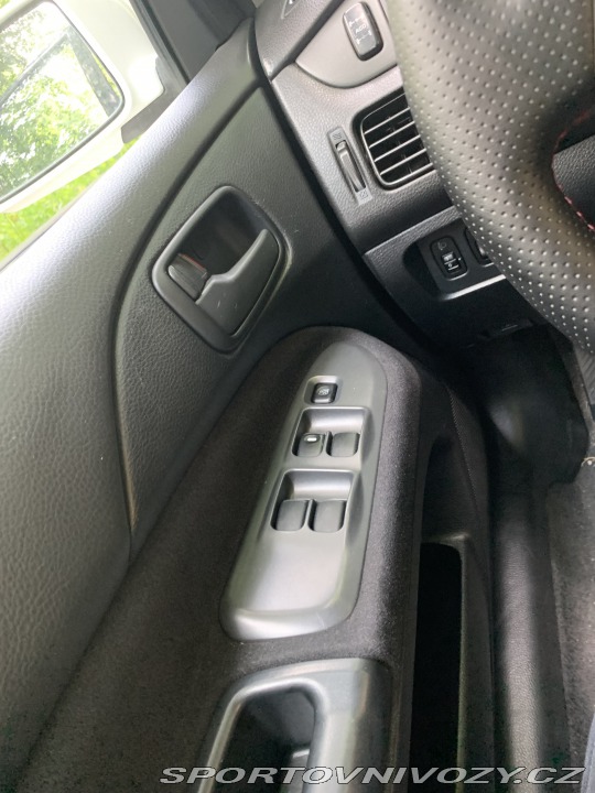 Mitsubishi Lancer EVO VII 2002