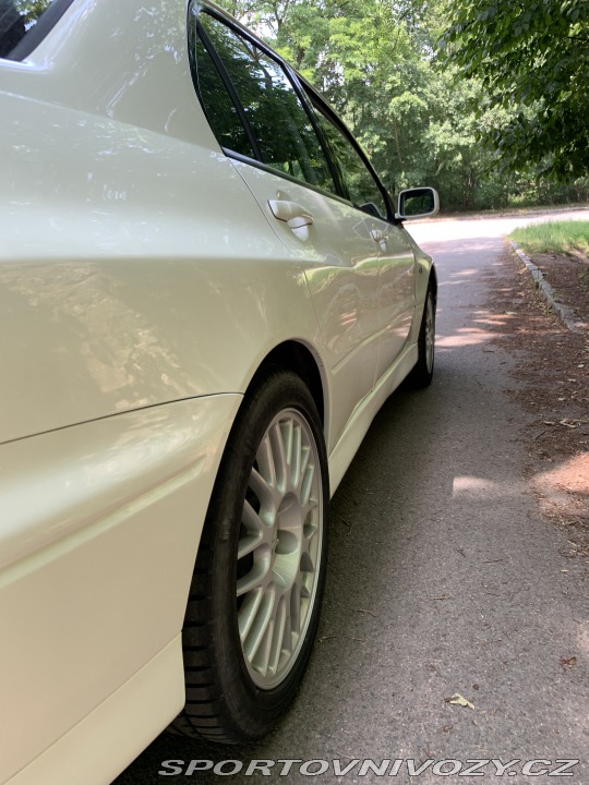 Mitsubishi Lancer EVO VII 2002