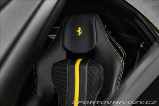 Ferrari F8 Tributo V8, lift, kamera, 2022