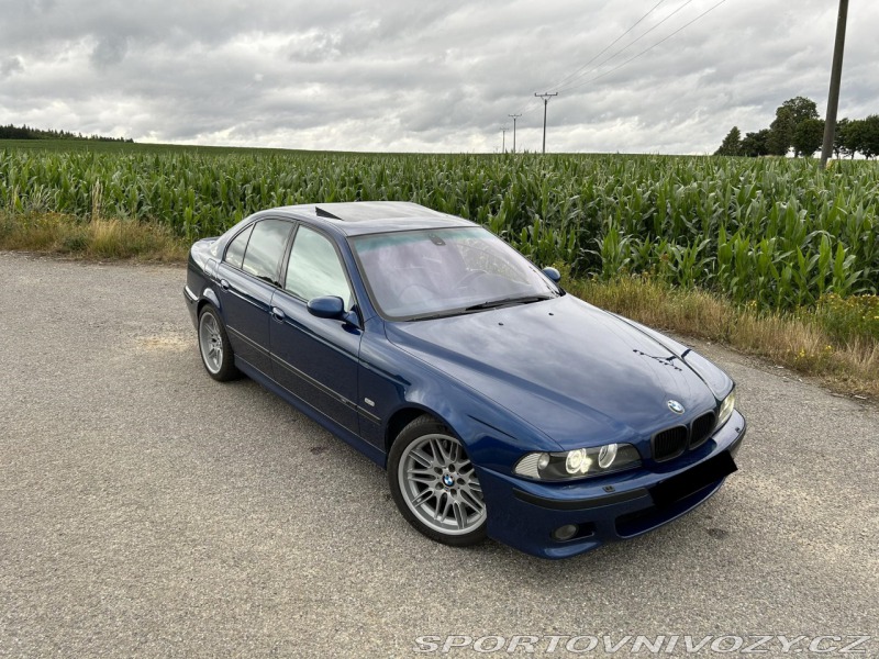 BMW M5 E39, avusblau, top servis