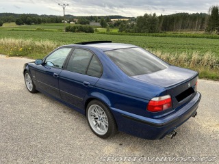 BMW M5 E39, avusblau, top servis 1999