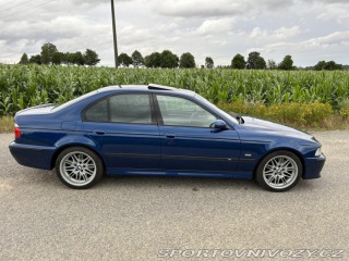 BMW M5 E39, avusblau, top servis 1999