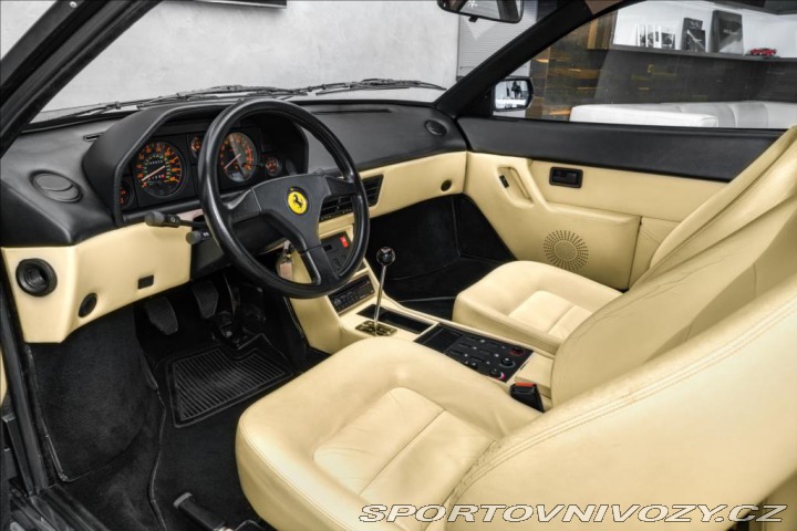 Ferrari Mondial šíbr, bikolor OV,RU 1992