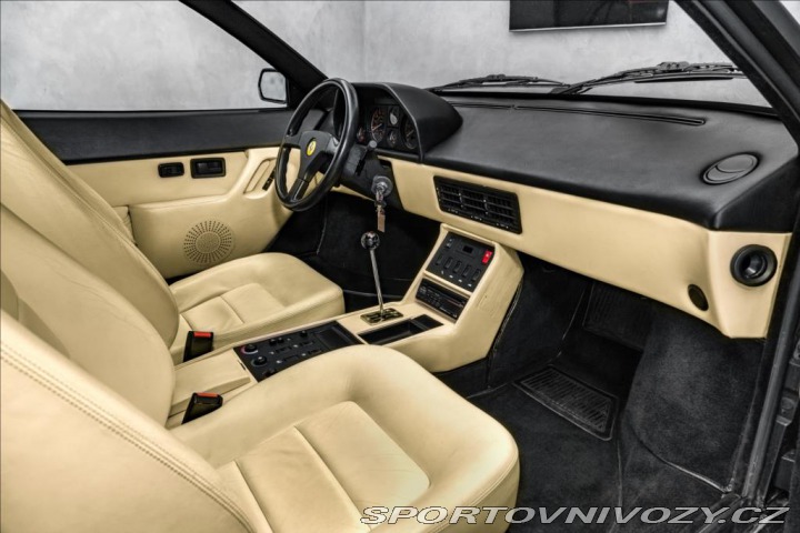 Ferrari Mondial šíbr, bikolor OV,RU 1992