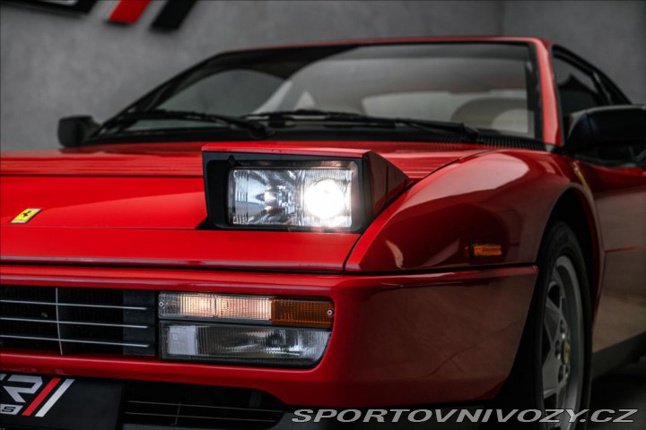 Ferrari Mondial šíbr, bikolor OV,RU 1992