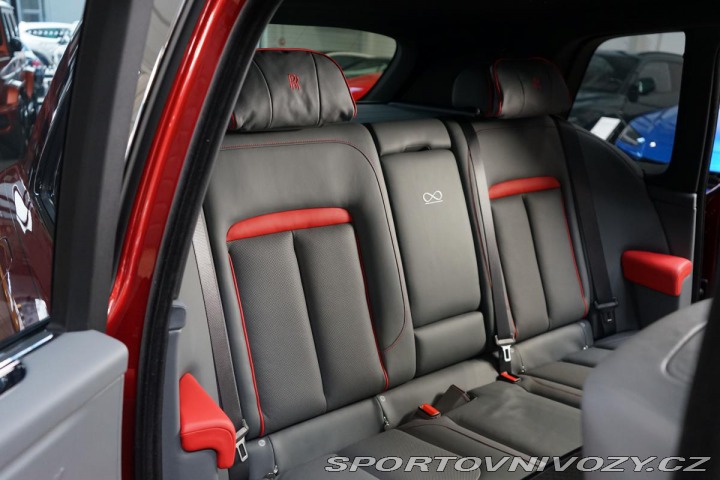 Rolls Royce Cullinan BlackBadge Bespoke 2022