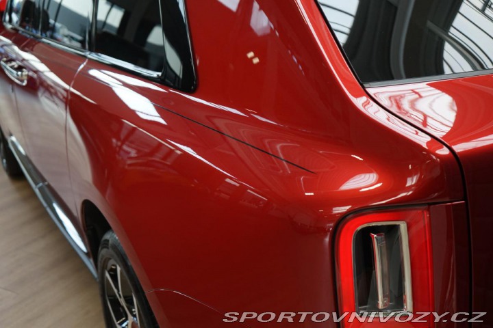 Rolls Royce Cullinan BlackBadge Bespoke 2022