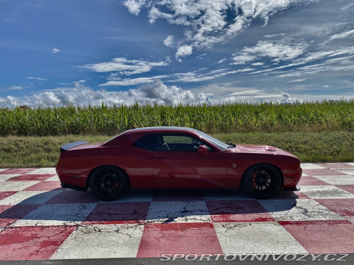 Dodge Challenger Hellcat 6.2 supercharger 2016