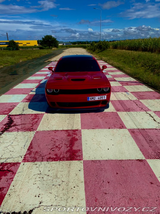 Dodge Challenger Hellcat 6.2 supercharger 2016