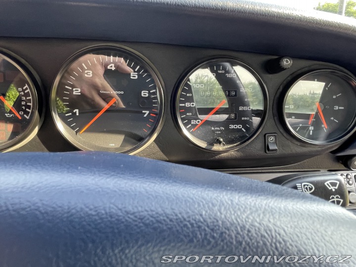 Porsche 911 993 Carrera 4 Cabriolet 1997