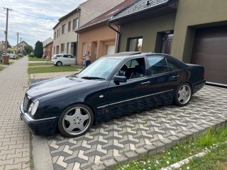 Mercedes-Benz E E55 AMG 1998