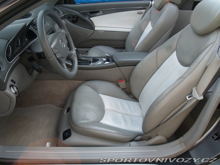 Mercedes-Benz SL 2004