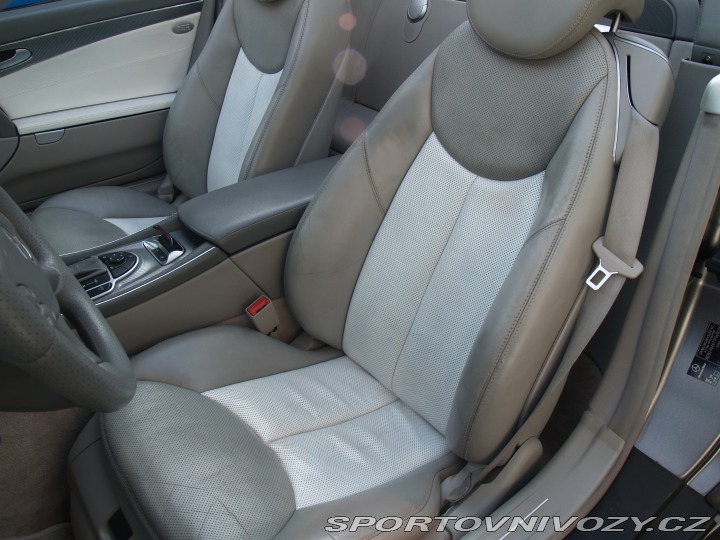 Mercedes-Benz SL 2004