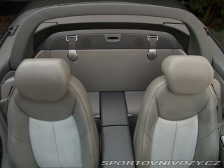 Mercedes-Benz SL  2004