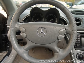 Mercedes-Benz SL  2004