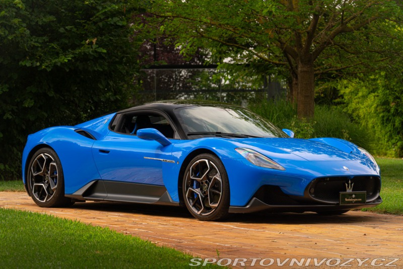 Maserati MC20 