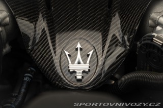 Maserati MC20  2022