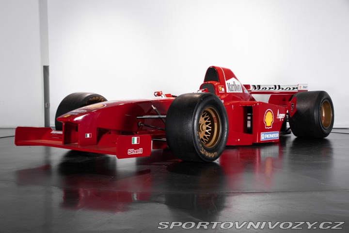 Ostatní značky Ostatní modely MAQUETTE FORMULA 1 F310-B 1997