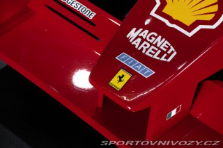 Ostatní značky Ostatní modely MAQUETTE FORMULA 1 F310-B 1997