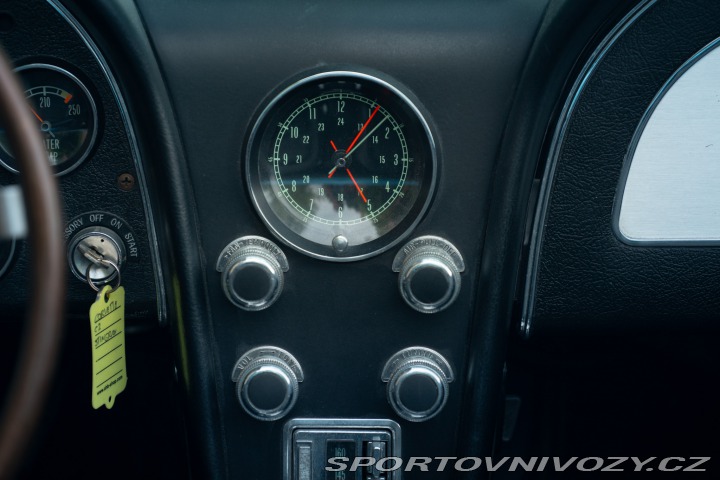 Chevrolet Corvette C2 STINGRAY 1967
