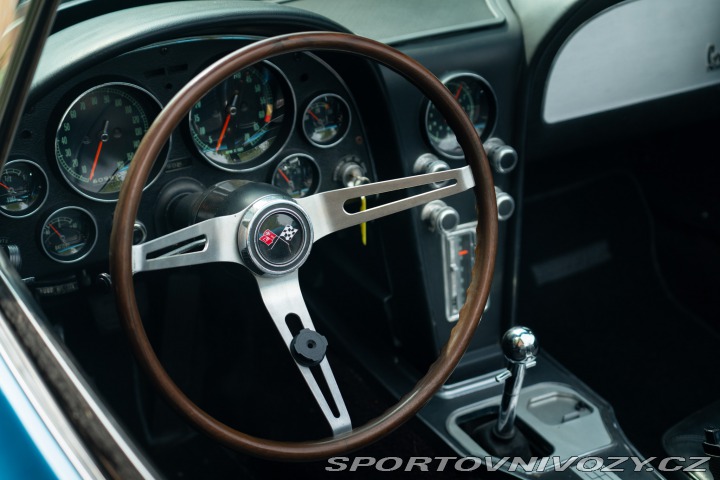 Chevrolet Corvette C2 STINGRAY 1967