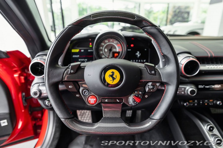 Ferrari 812 Superfast Rosso Corsa Met 1800