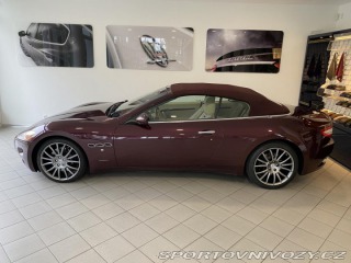 Maserati GranCabrio V8 323kw 2011