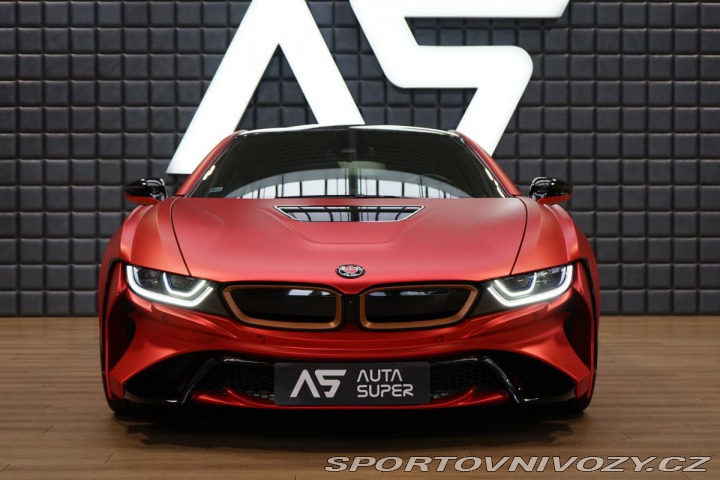 BMW i8 H/K ProtonicRed Laser HUD 2016