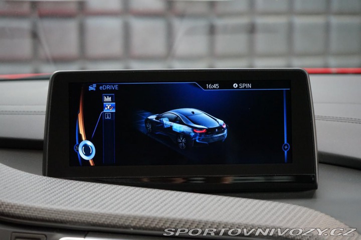 BMW i8 H/K ProtonicRed Laser HUD 2016